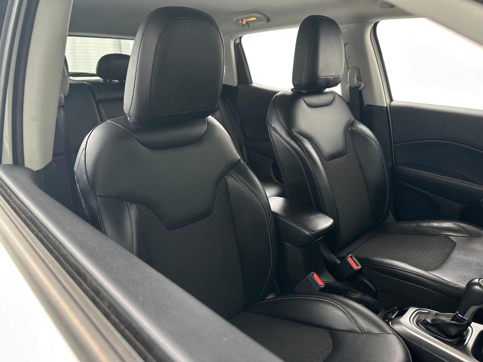 Thumbnail: 2017 Jeep Compass - 2
