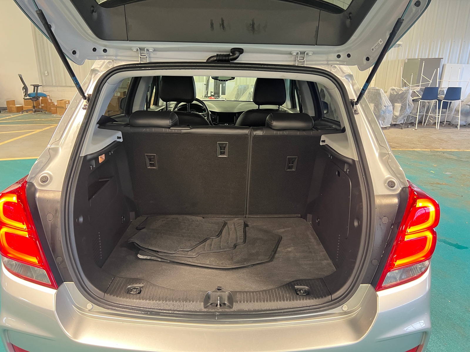Thumbnail: 2018 Chevrolet Trax - 7