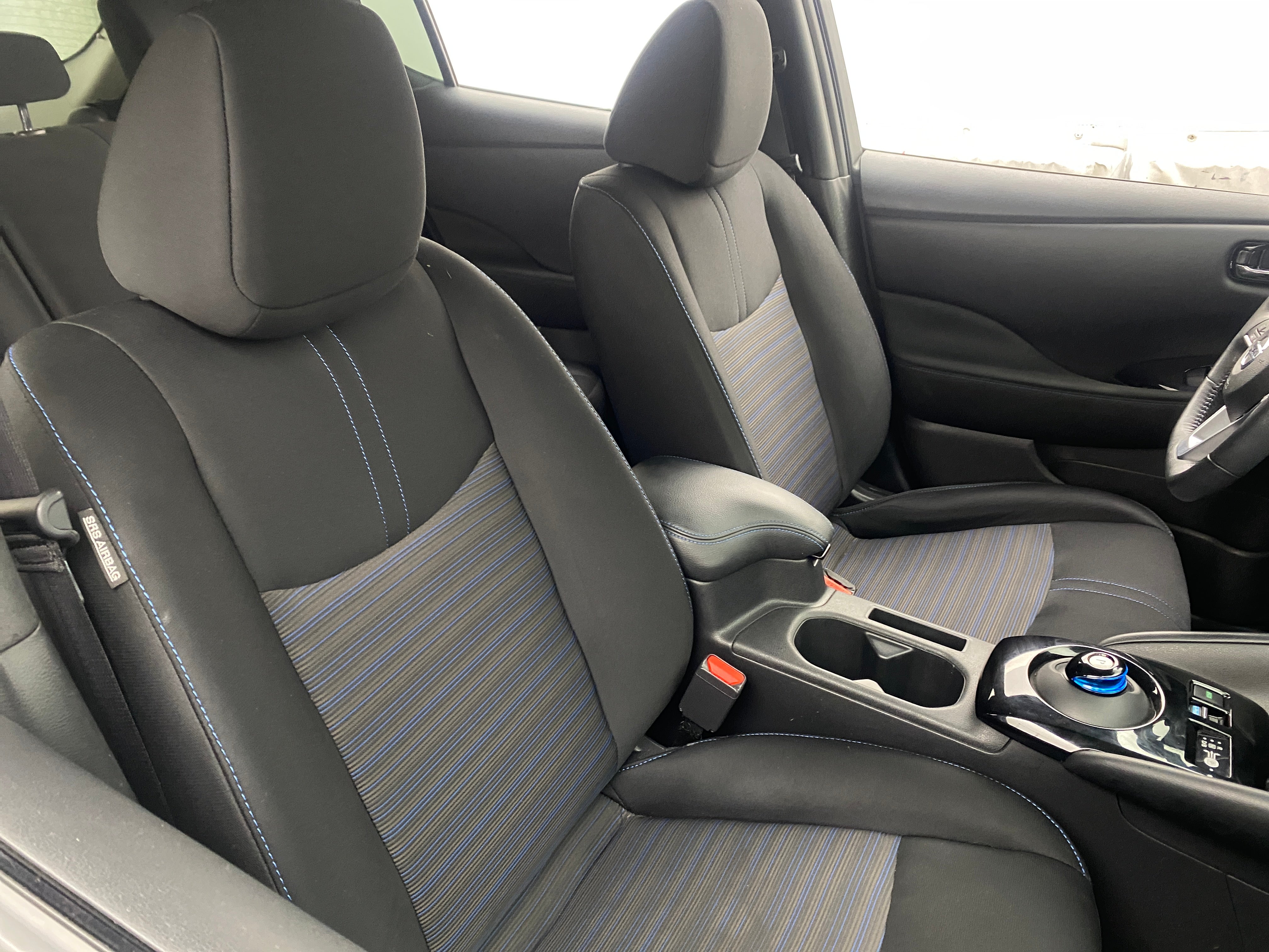 2022 Nissan LEAF
