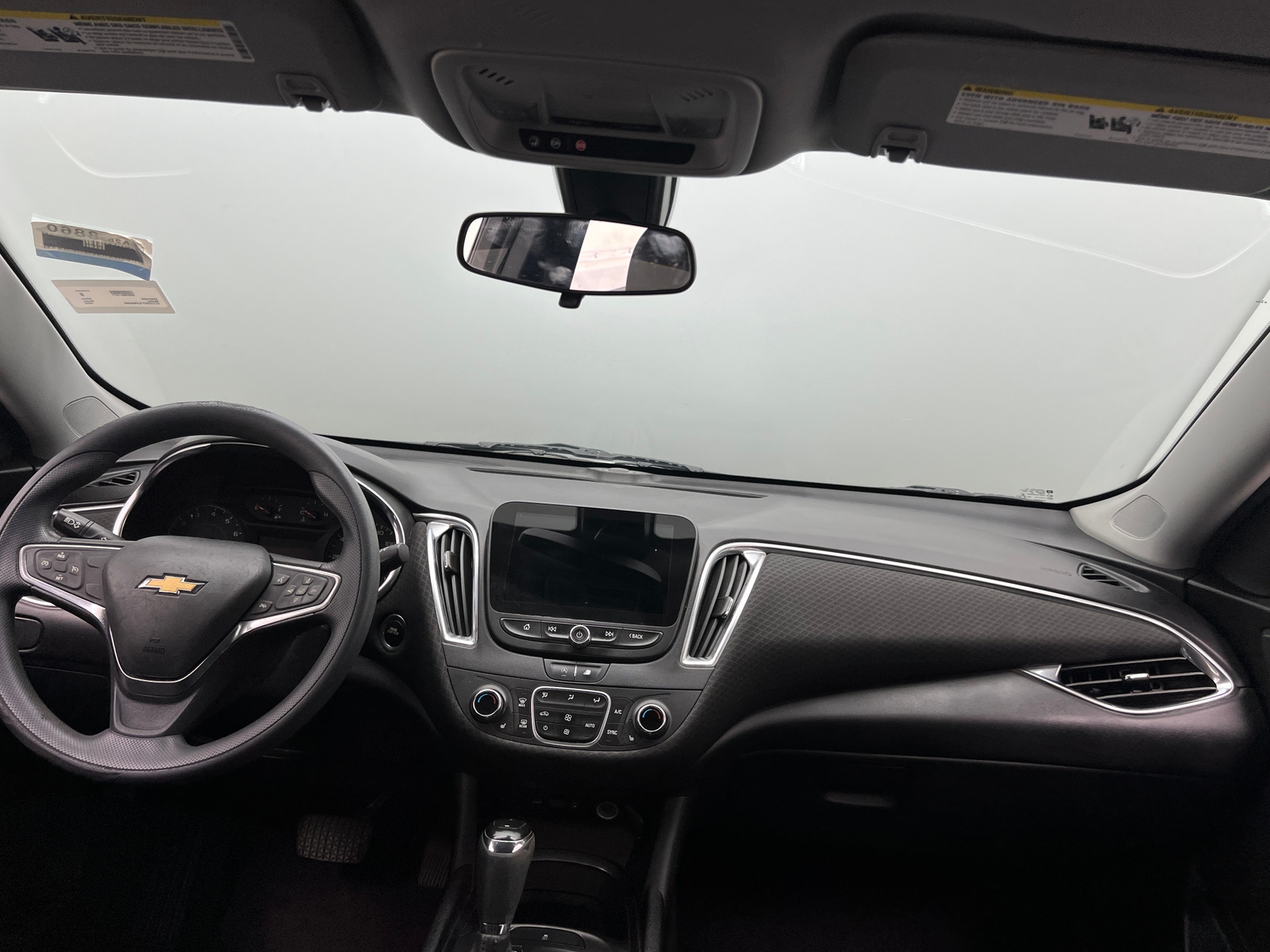 Thumbnail: 2020 Chevrolet Malibu - 3