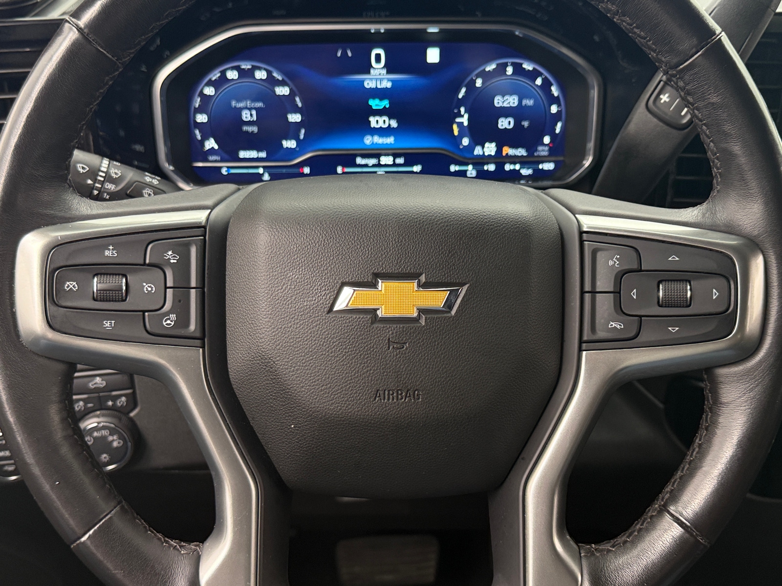 Thumbnail: 2022 Chevrolet Silverado 1500 - 5
