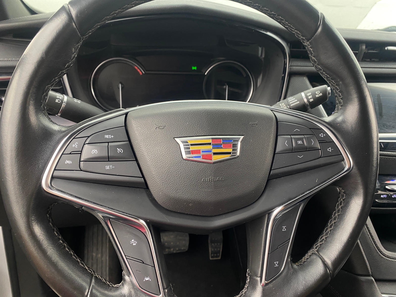 Thumbnail: 2021 Cadillac XT5 - 4