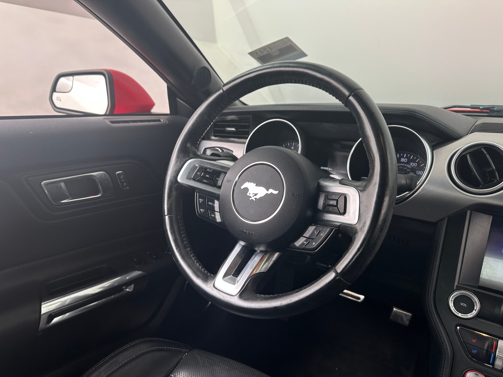 Thumbnail: 2019 Ford Mustang - 4