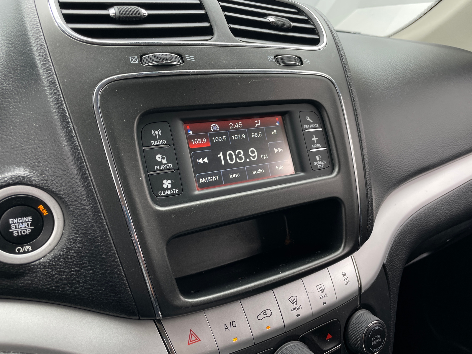 Thumbnail: 2019 Dodge Journey - 4
