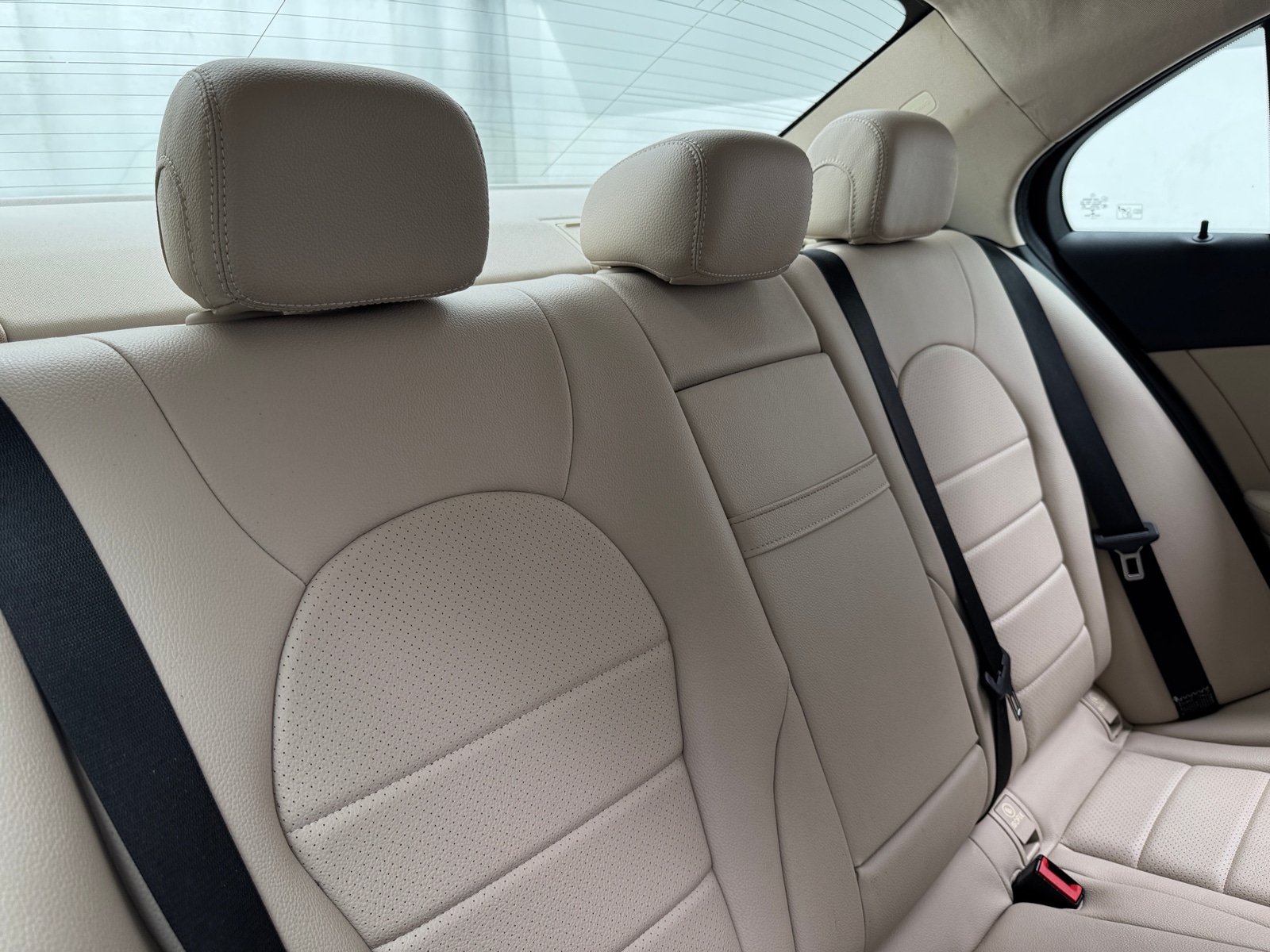 Thumbnail: 2016 Mercedes-Benz C-Class - 5