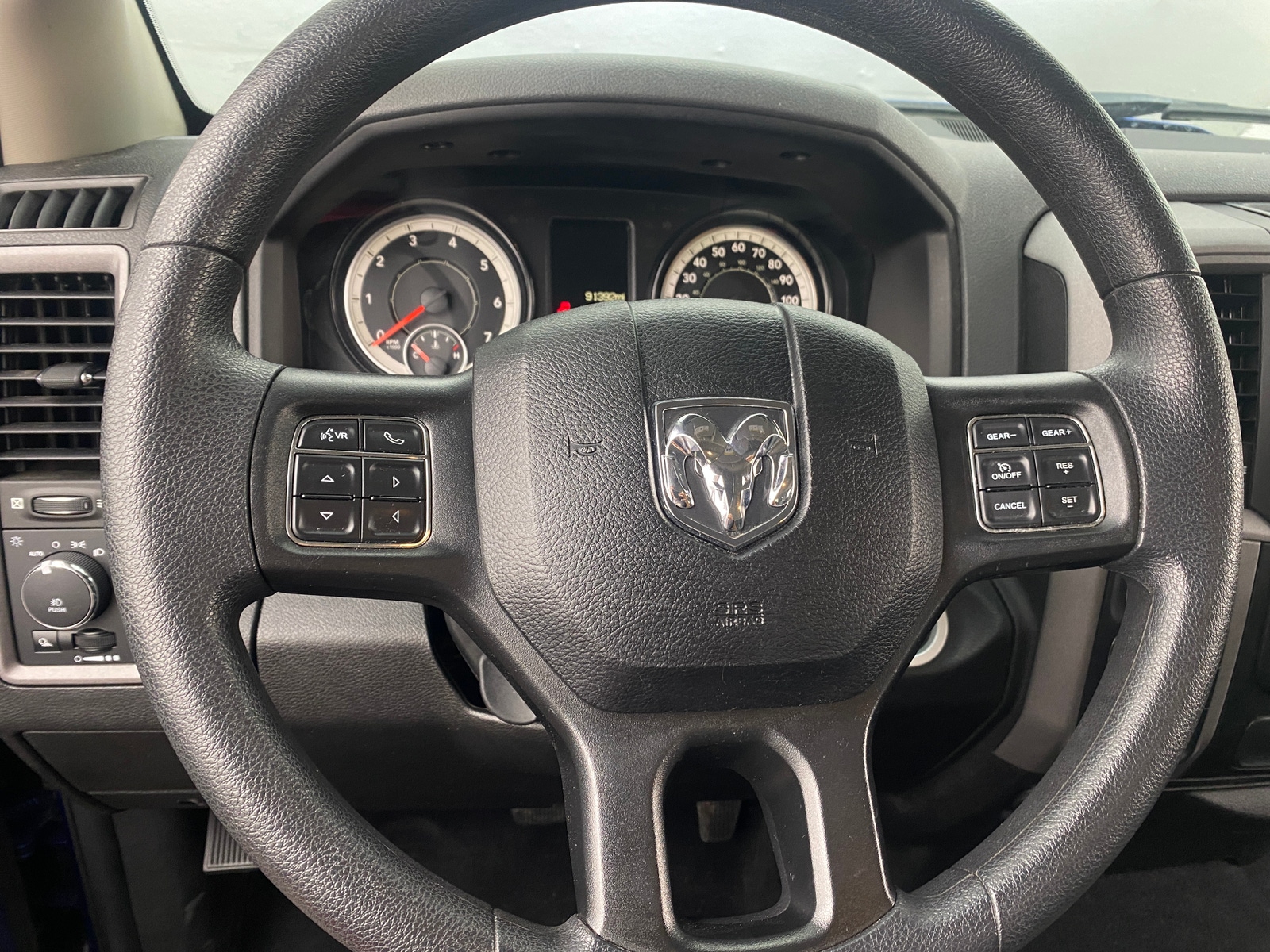 Thumbnail: 2019 RAM 1500 Classic - 5