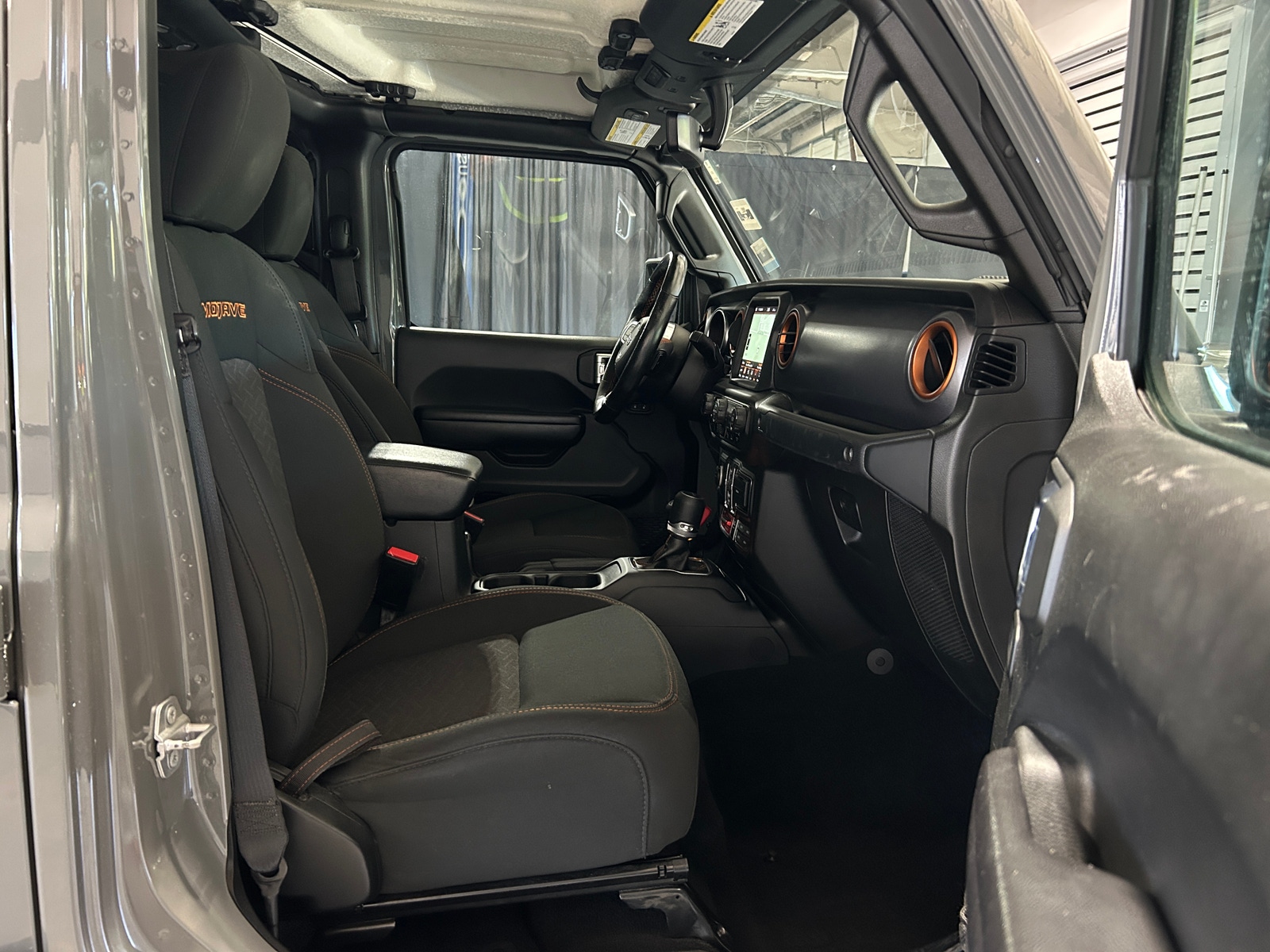 Thumbnail: 2021 Jeep Gladiator - 2