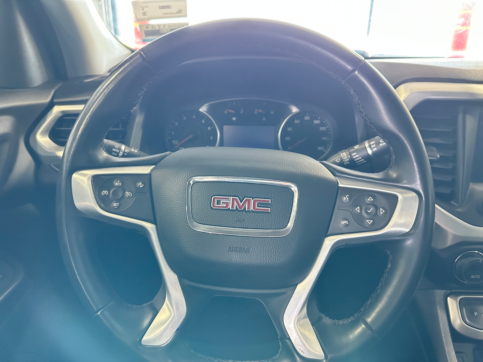 Thumbnail: 2023 GMC Acadia - 4