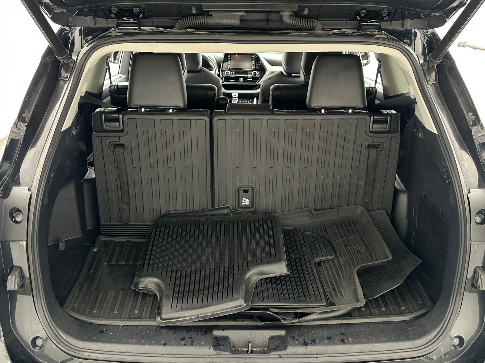 Thumbnail: 2021 Toyota Highlander - 6