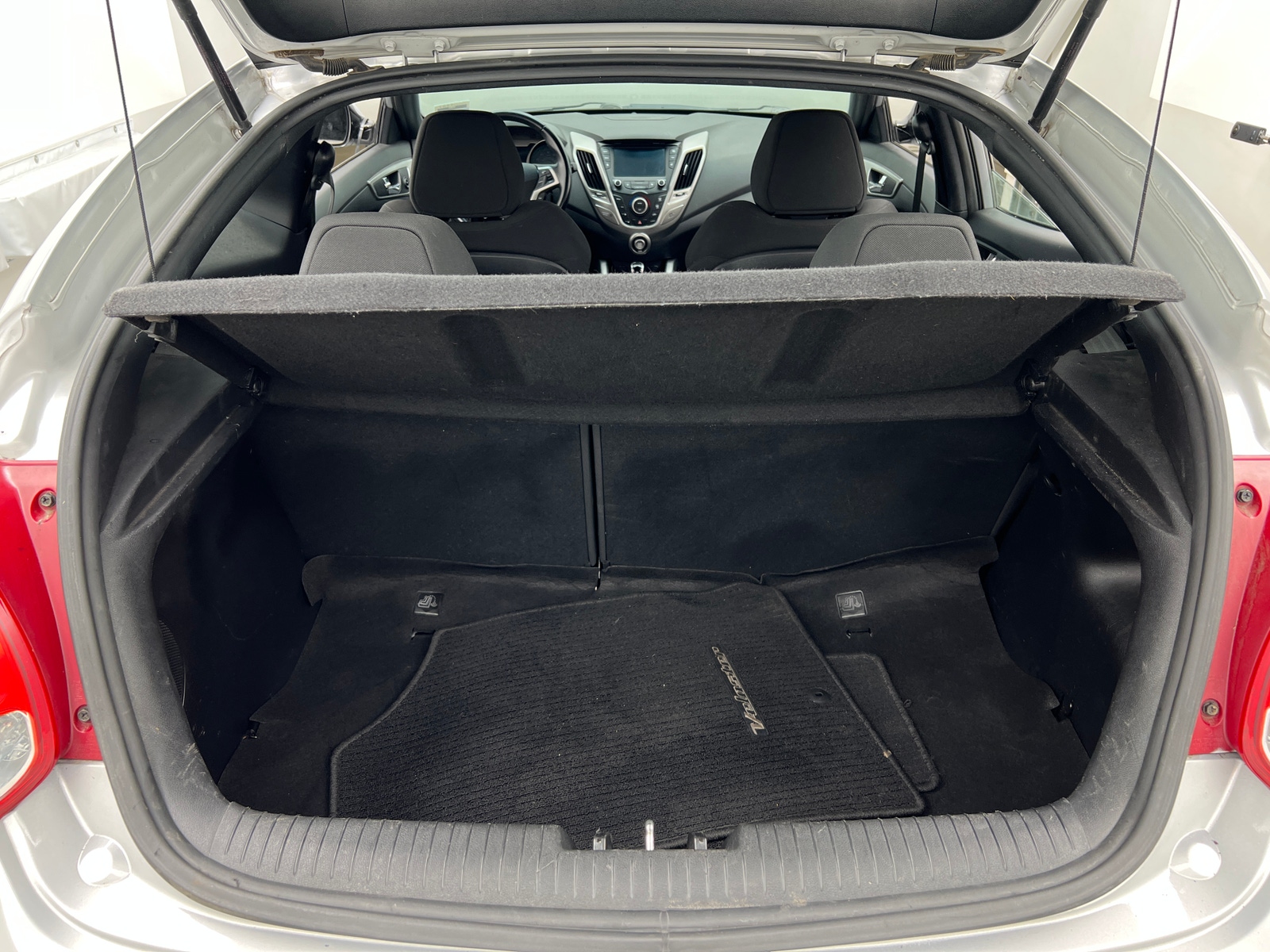 Thumbnail: 2017 Hyundai Veloster - 5