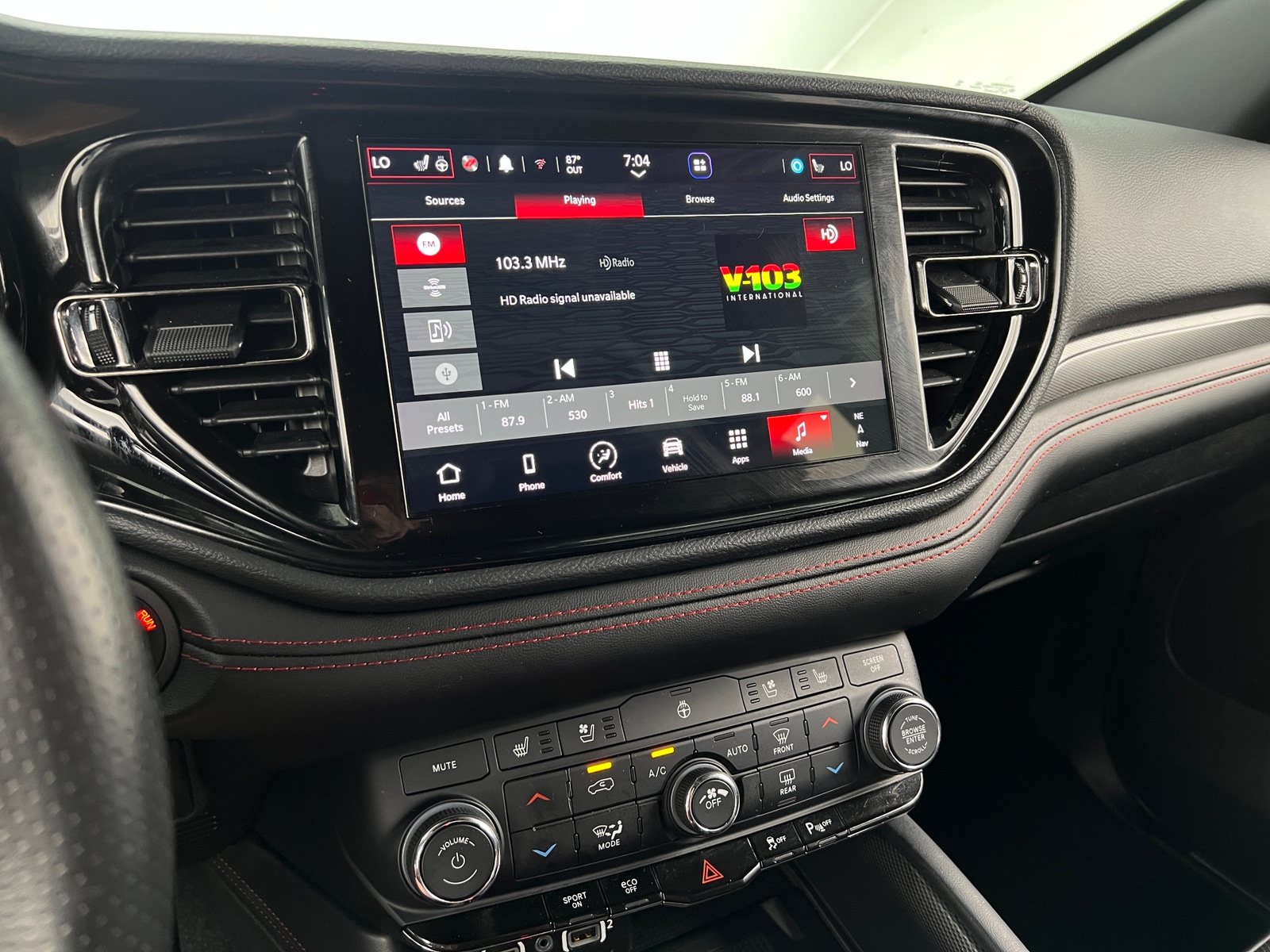 Thumbnail: 2023 Dodge Durango - 3