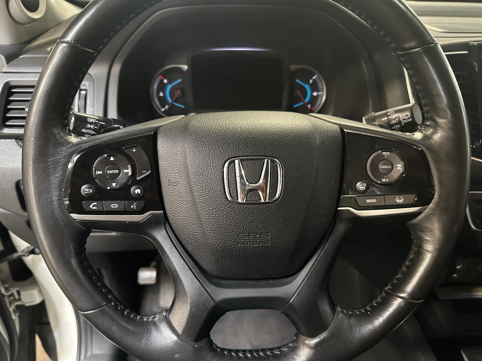 Thumbnail: 2019 Honda Pilot - 4