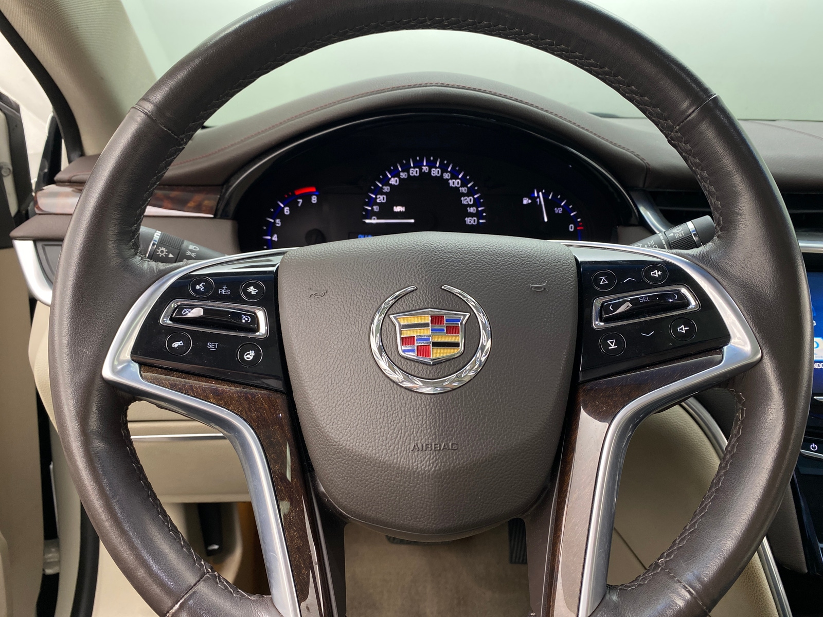 Thumbnail: 2013 Cadillac XTS - 4