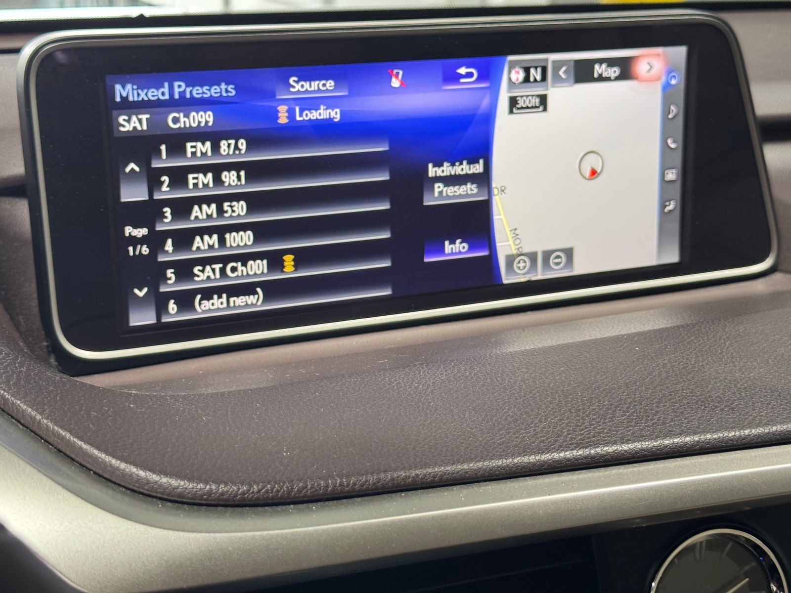 Thumbnail: 2016 Lexus RX - 3