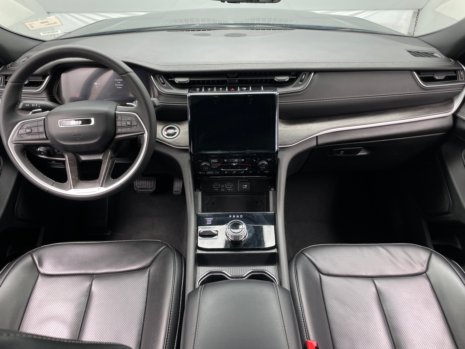 Thumbnail: 2024 Jeep Grand Cherokee L - 2