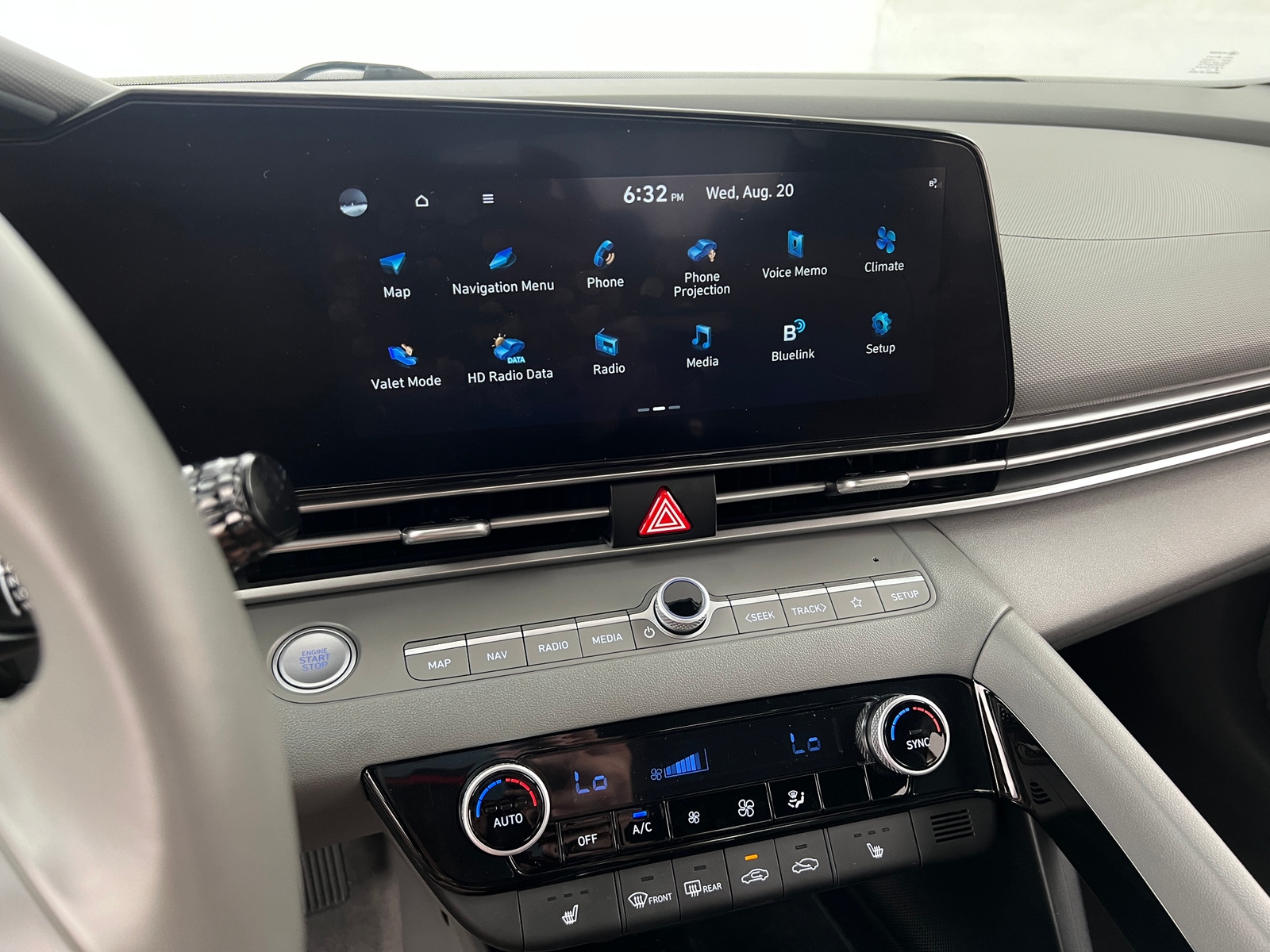 Thumbnail: 2023 Hyundai Elantra - 4