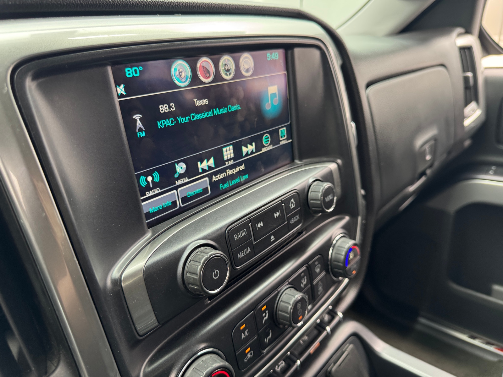 Thumbnail: 2016 Chevrolet Silverado 1500 - 4