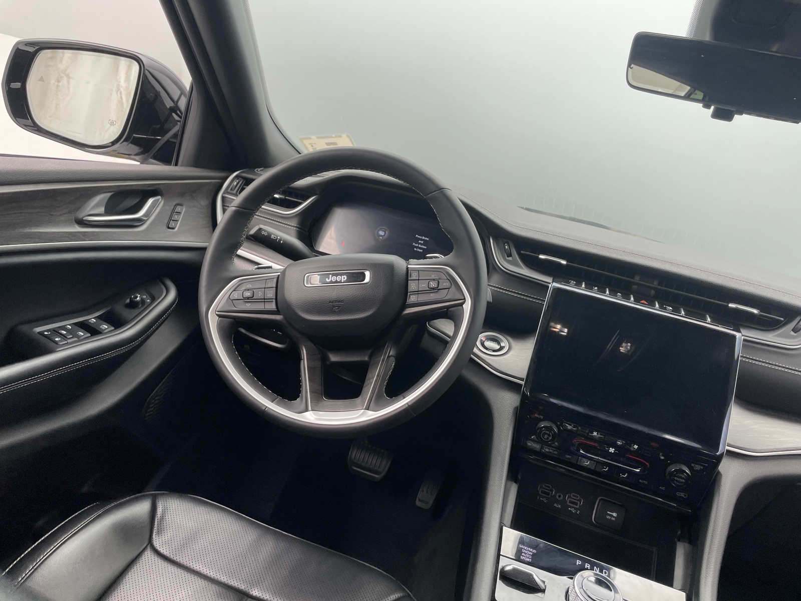 Thumbnail: 2024 Jeep Grand Cherokee L - 4