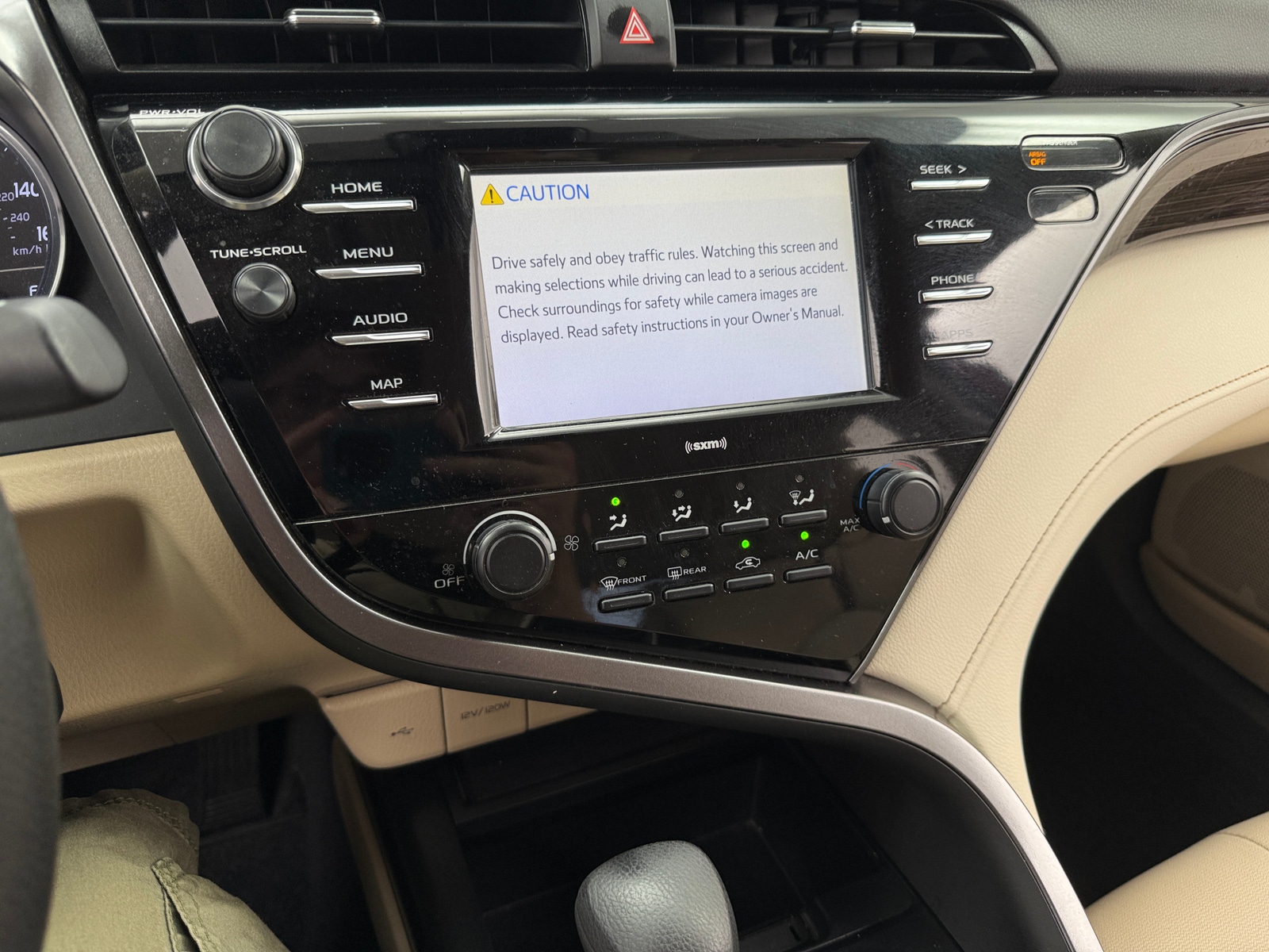 Thumbnail: 2020 Toyota Camry - 4