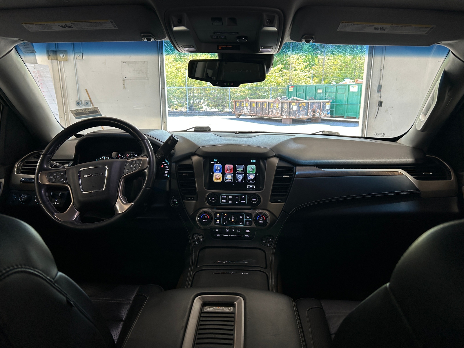 Thumbnail: 2019 GMC Yukon XL - 2