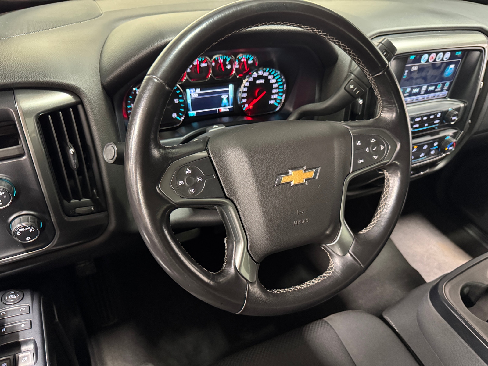 Thumbnail: 2019 Chevrolet Silverado 1500 - 5