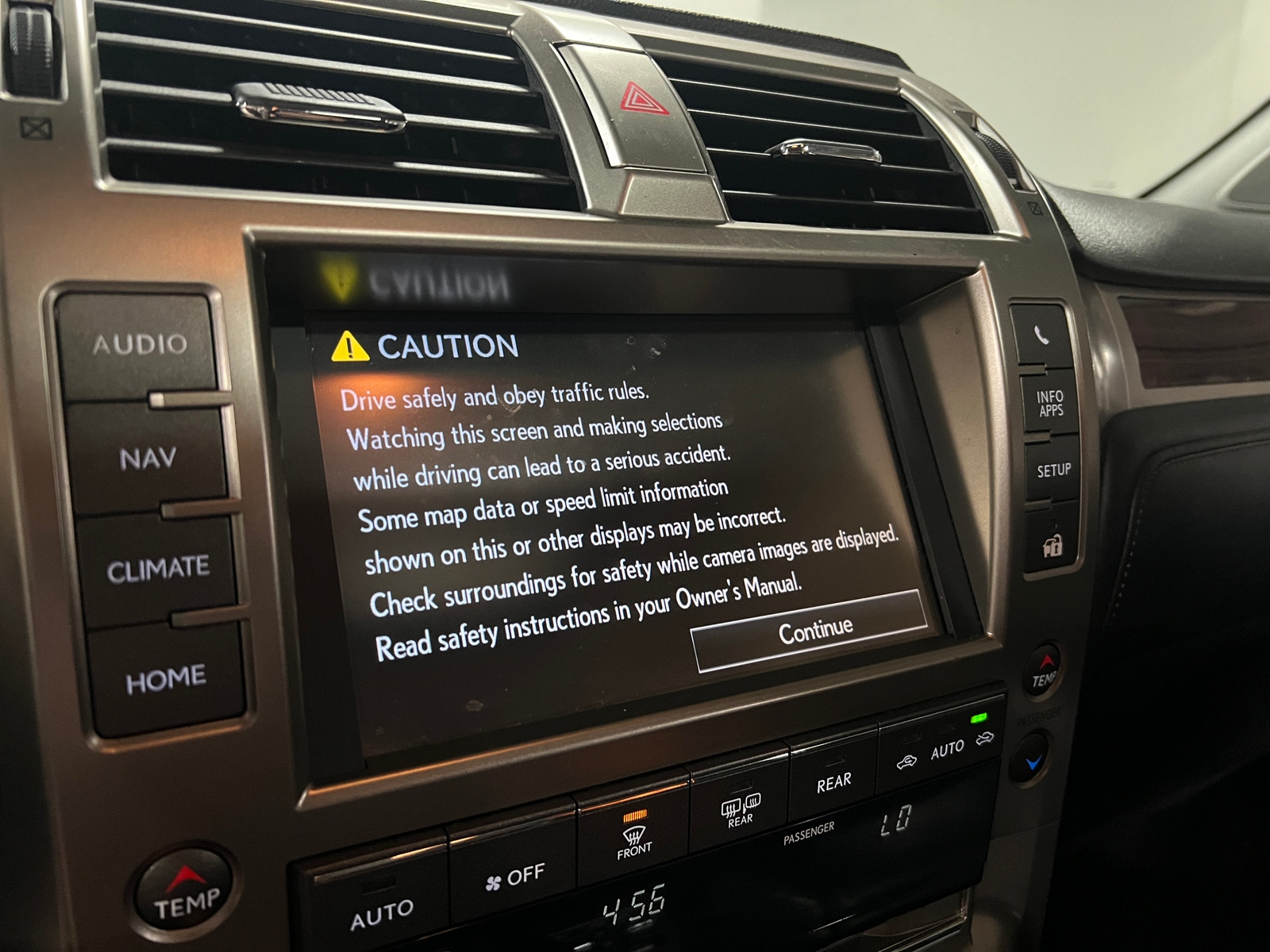 Thumbnail: 2016 Lexus GX - 3