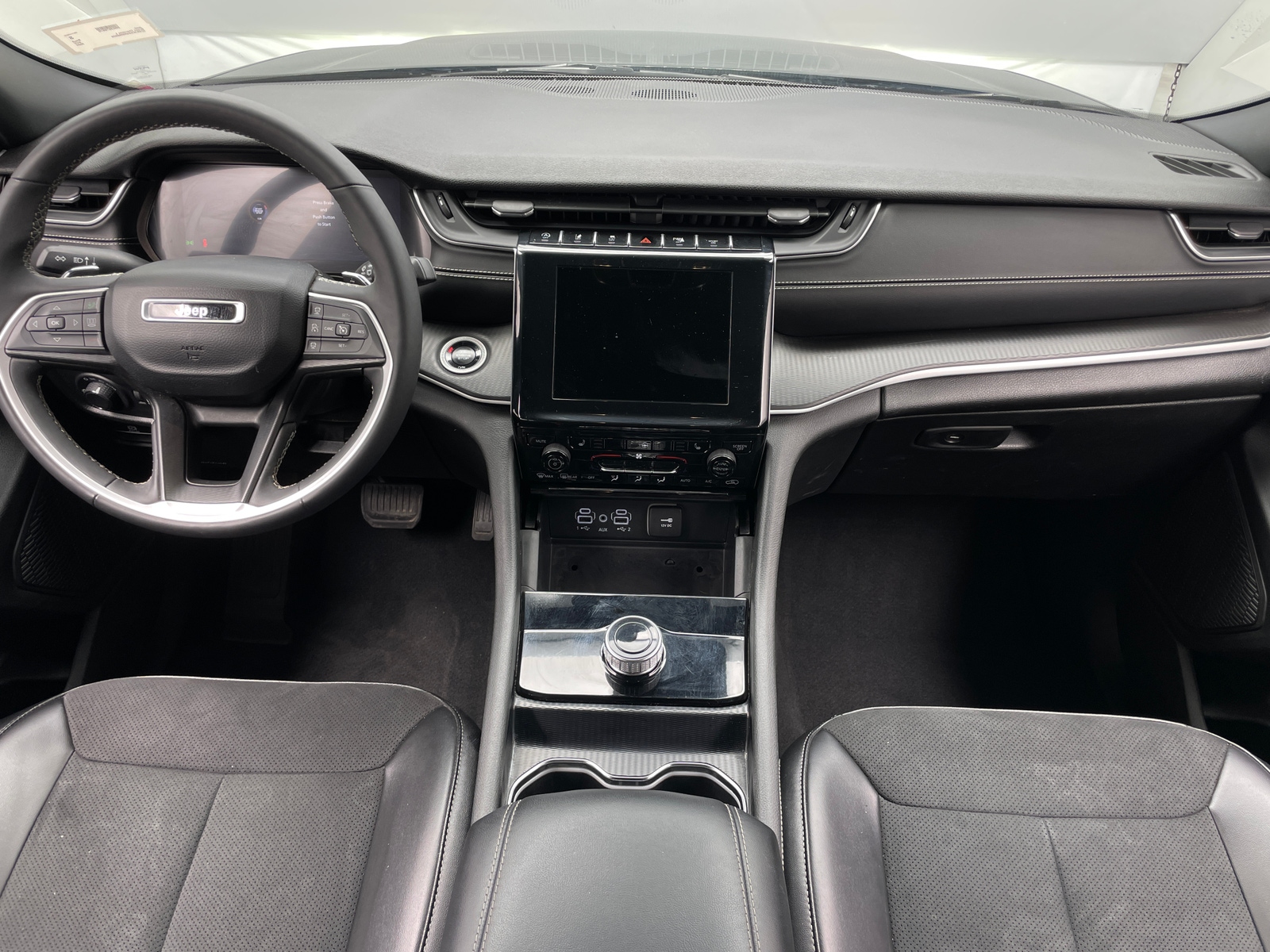 Thumbnail: 2024 Jeep Grand Cherokee L - 2