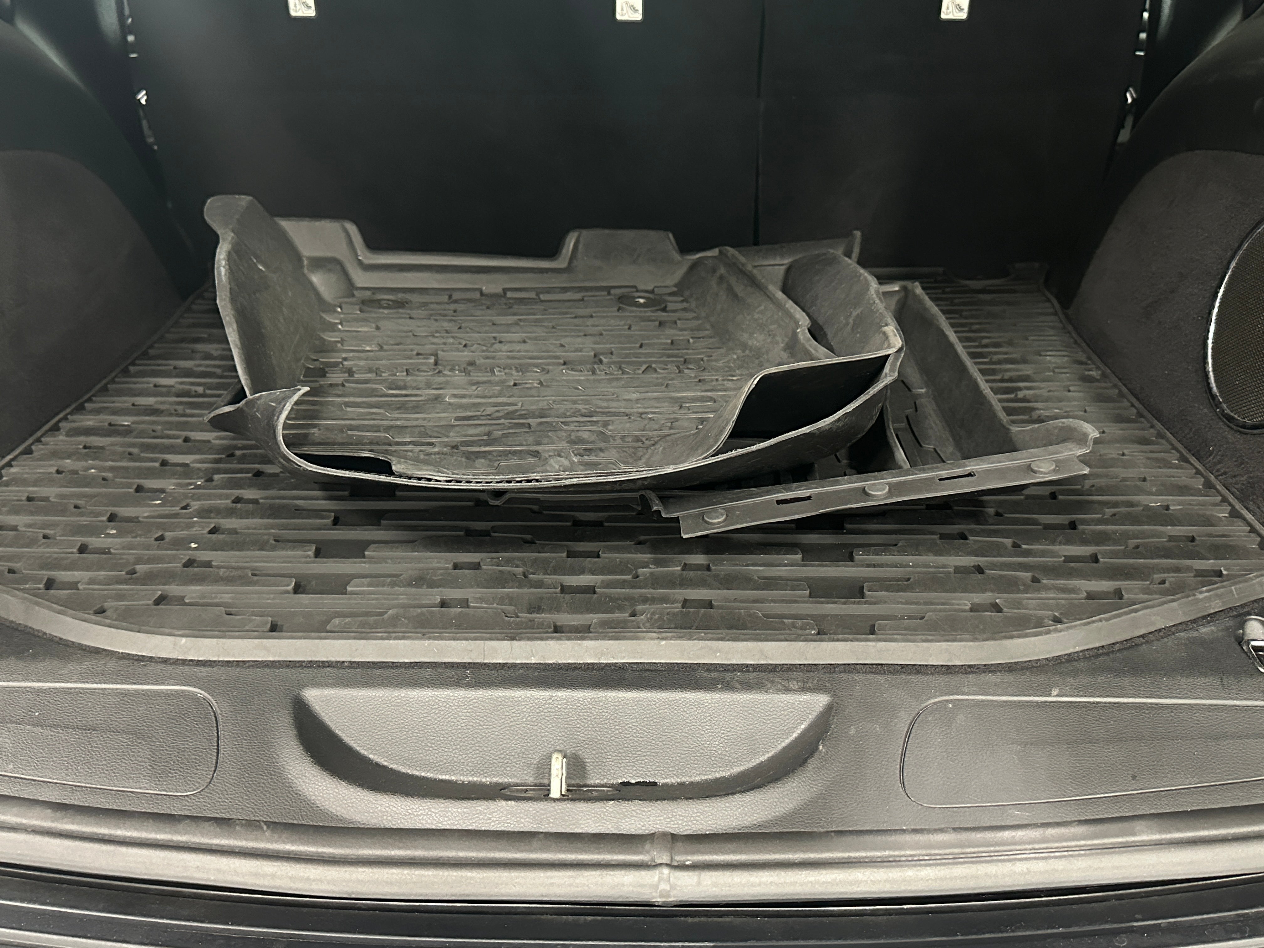 Thumbnail: 2020 Jeep Grand Cherokee - 7