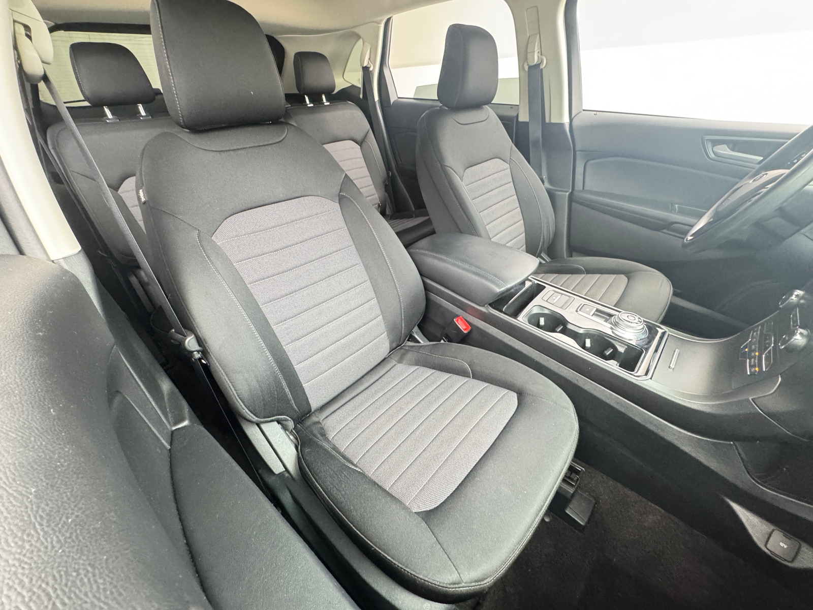 Thumbnail: 2020 Ford Edge - 2