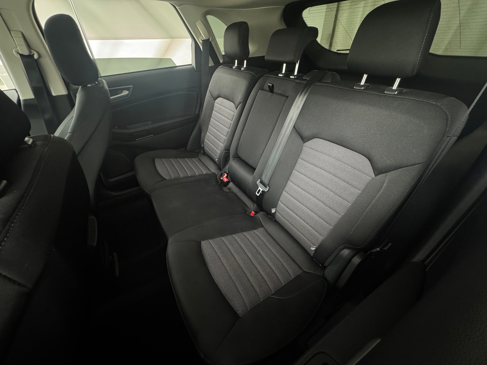 Thumbnail: 2020 Ford Edge - 6