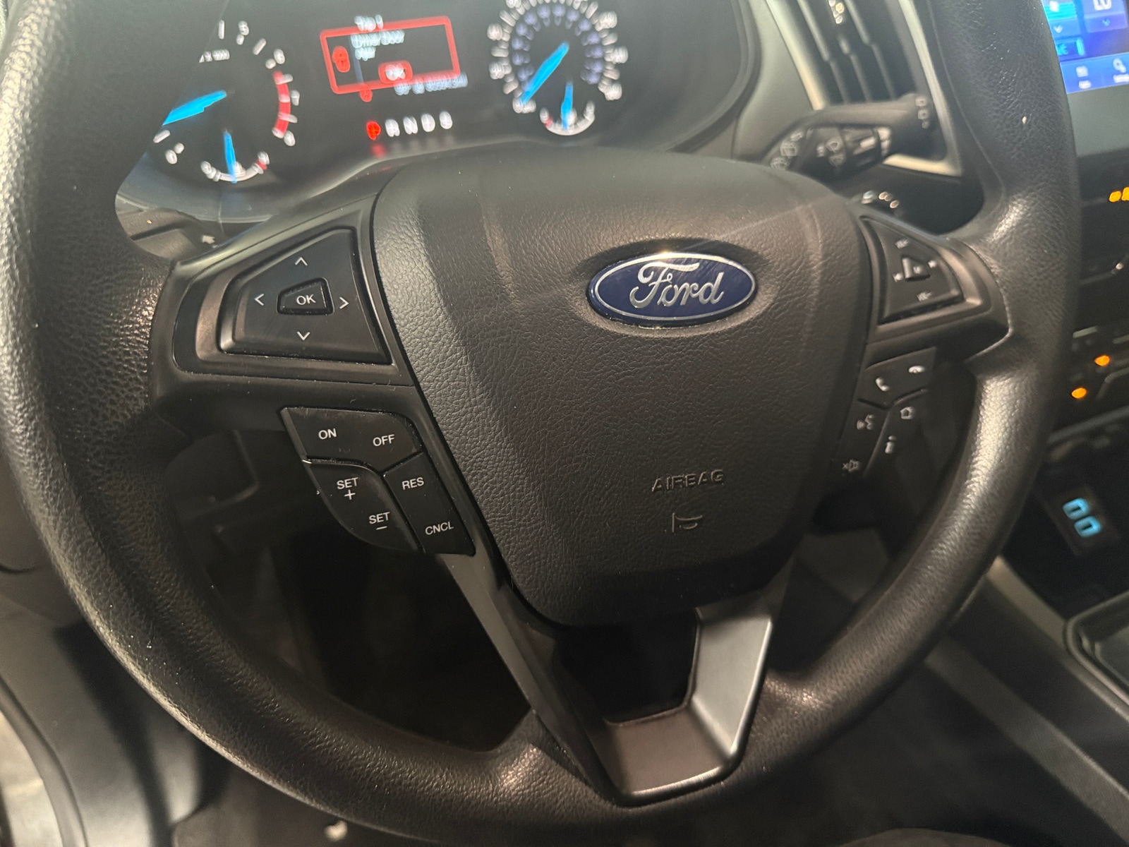 Thumbnail: 2020 Ford Edge - 5