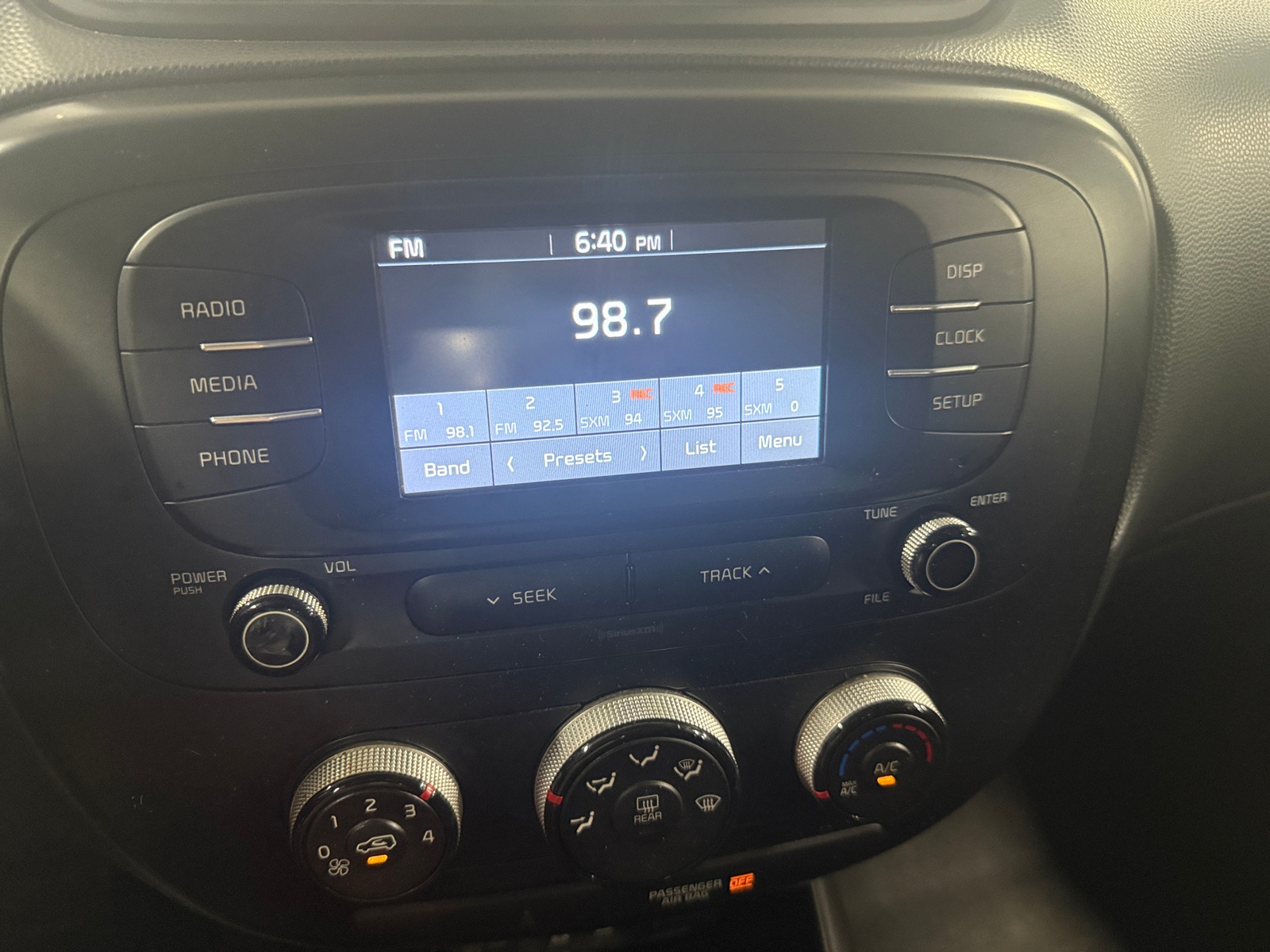 Thumbnail: 2019 Kia Soul - 4