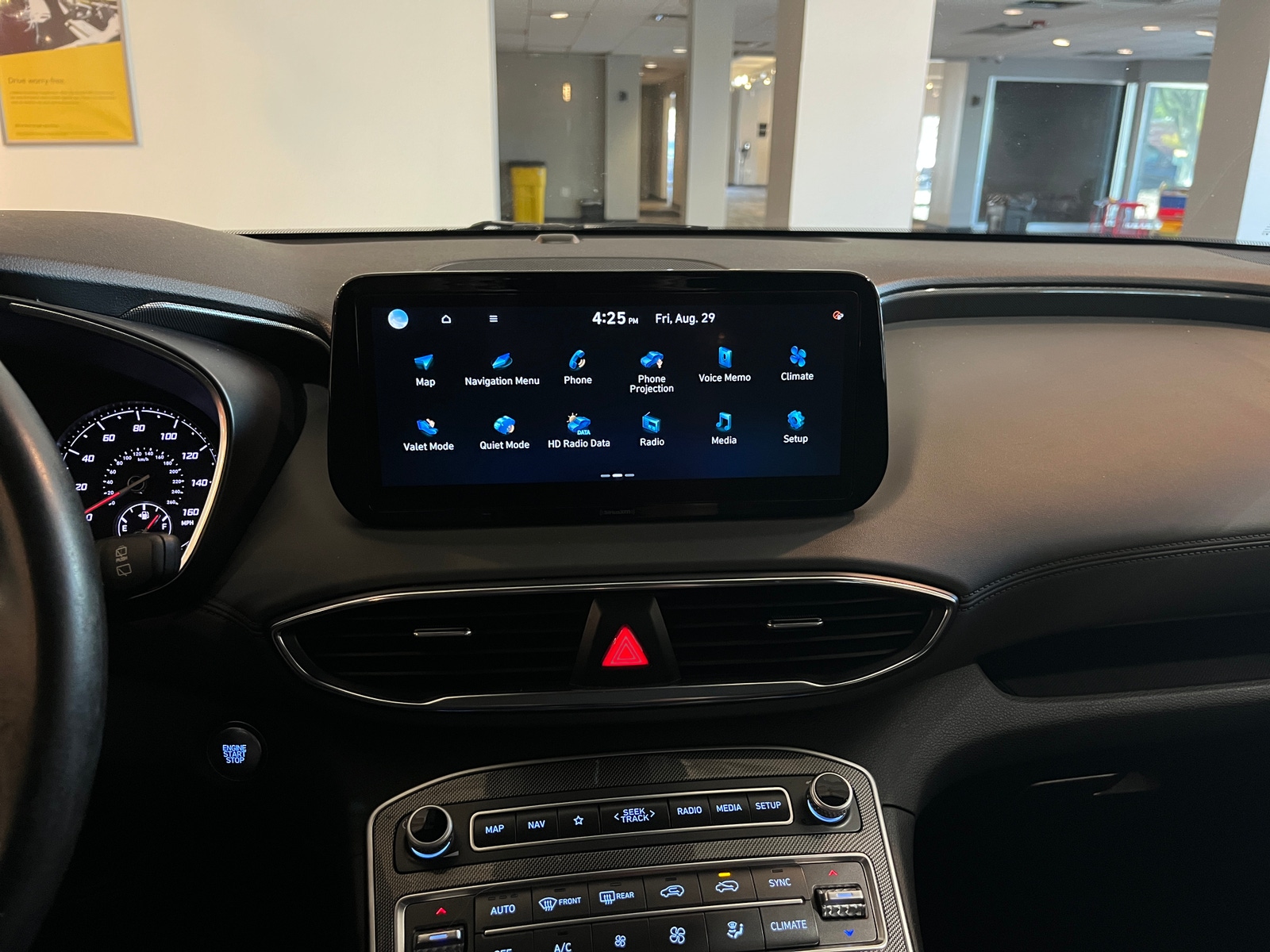 Thumbnail: 2023 Hyundai Santa Fe - 4