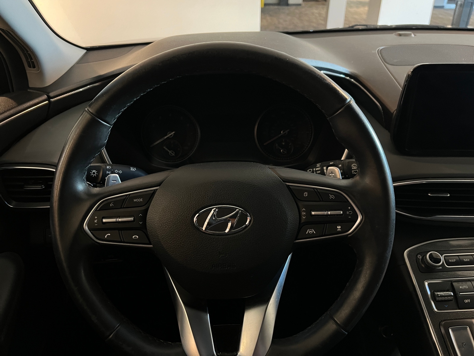 Thumbnail: 2023 Hyundai Santa Fe - 5