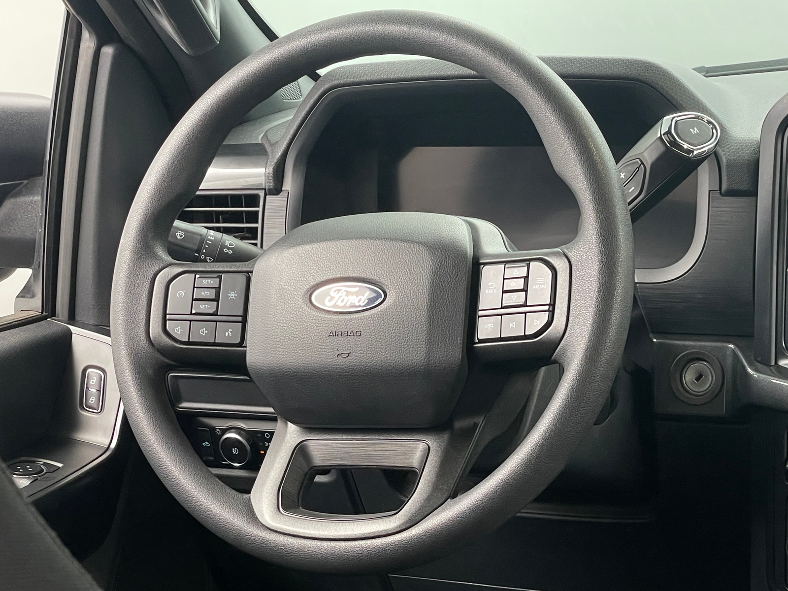 Thumbnail: 2024 Ford Econoline - 5