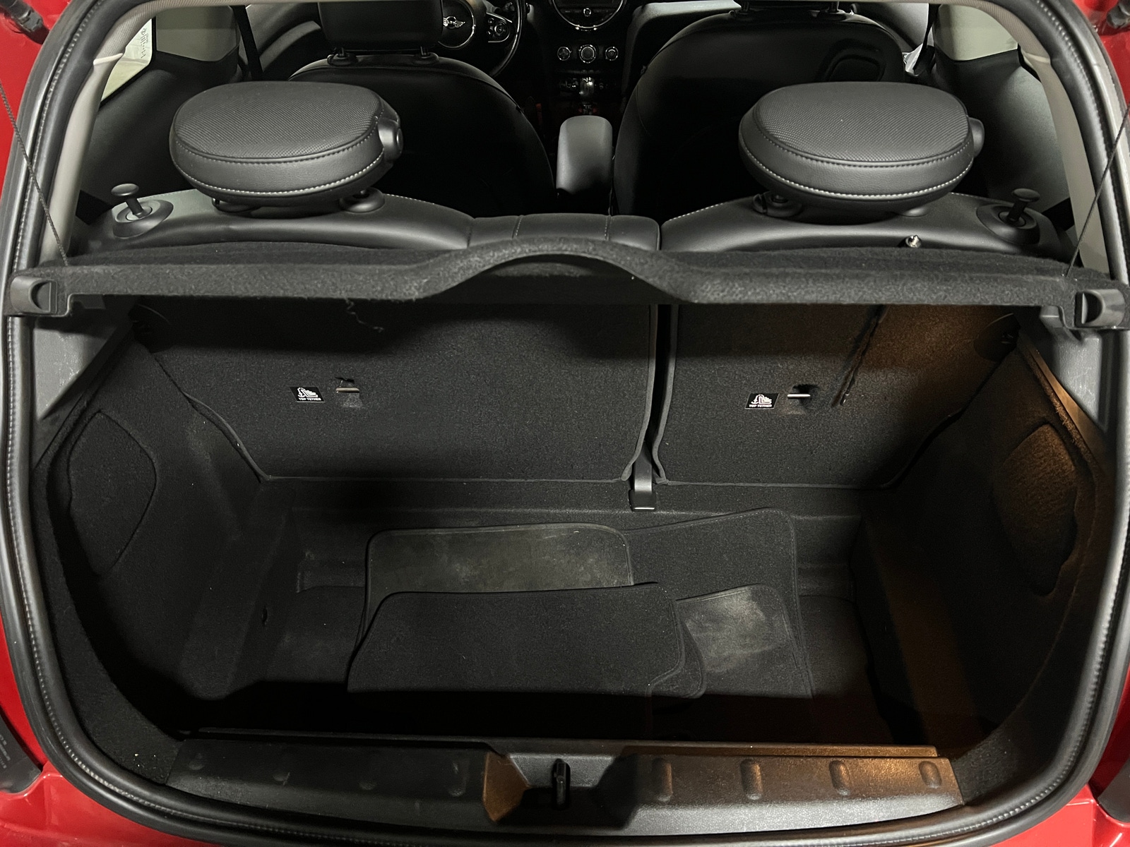 Thumbnail: 2014 MINI Cooper Hardtop - 6