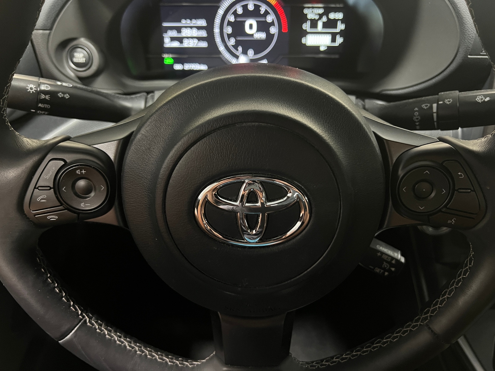 Thumbnail: 2023 Toyota GR86 - 3