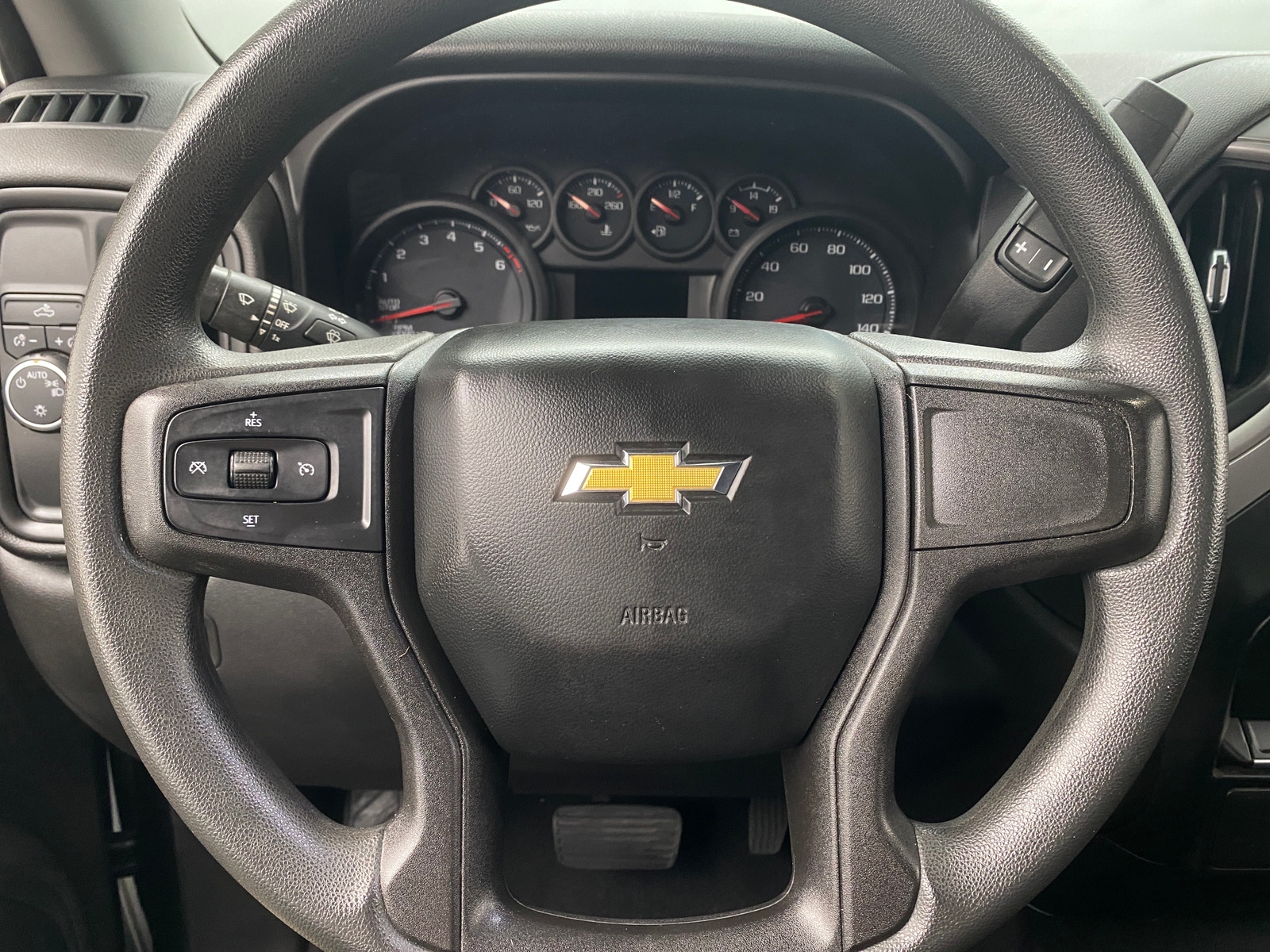 Thumbnail: 2021 Chevrolet Silverado 1500 - 5