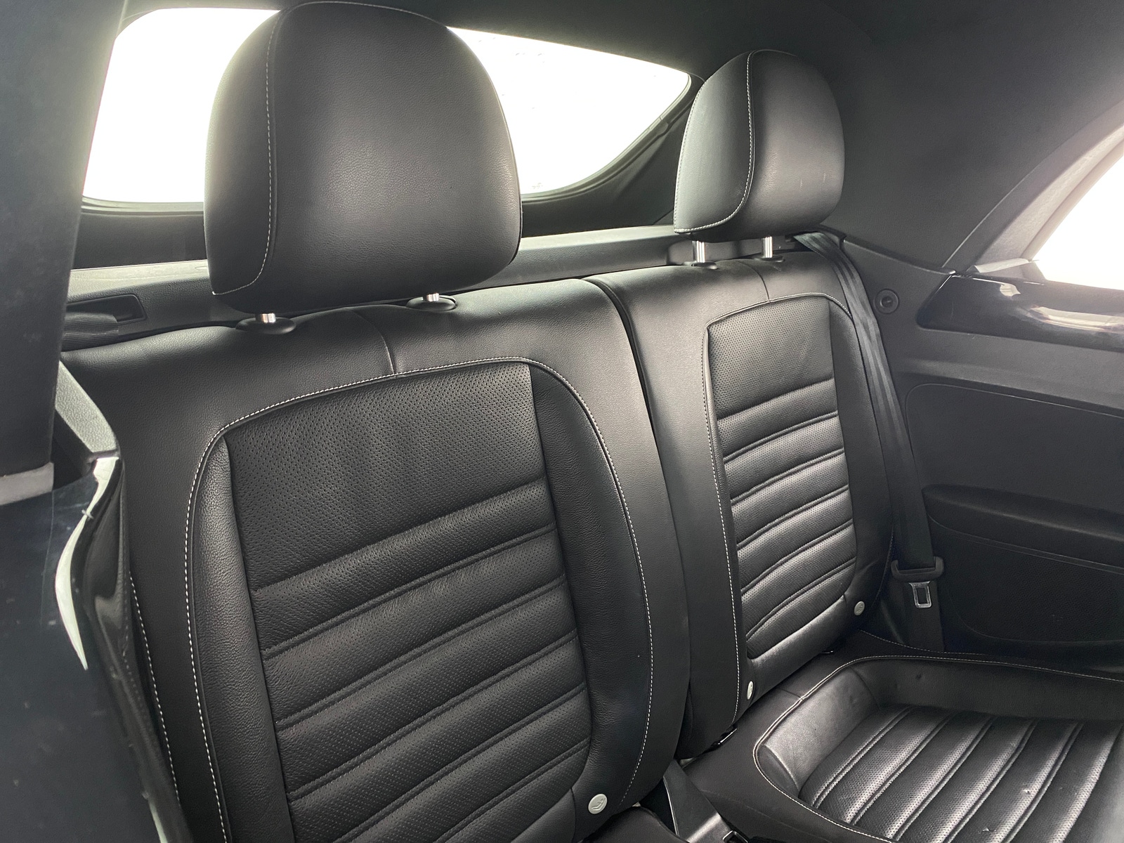 Thumbnail: 2014 Volkswagen Beetle - 5
