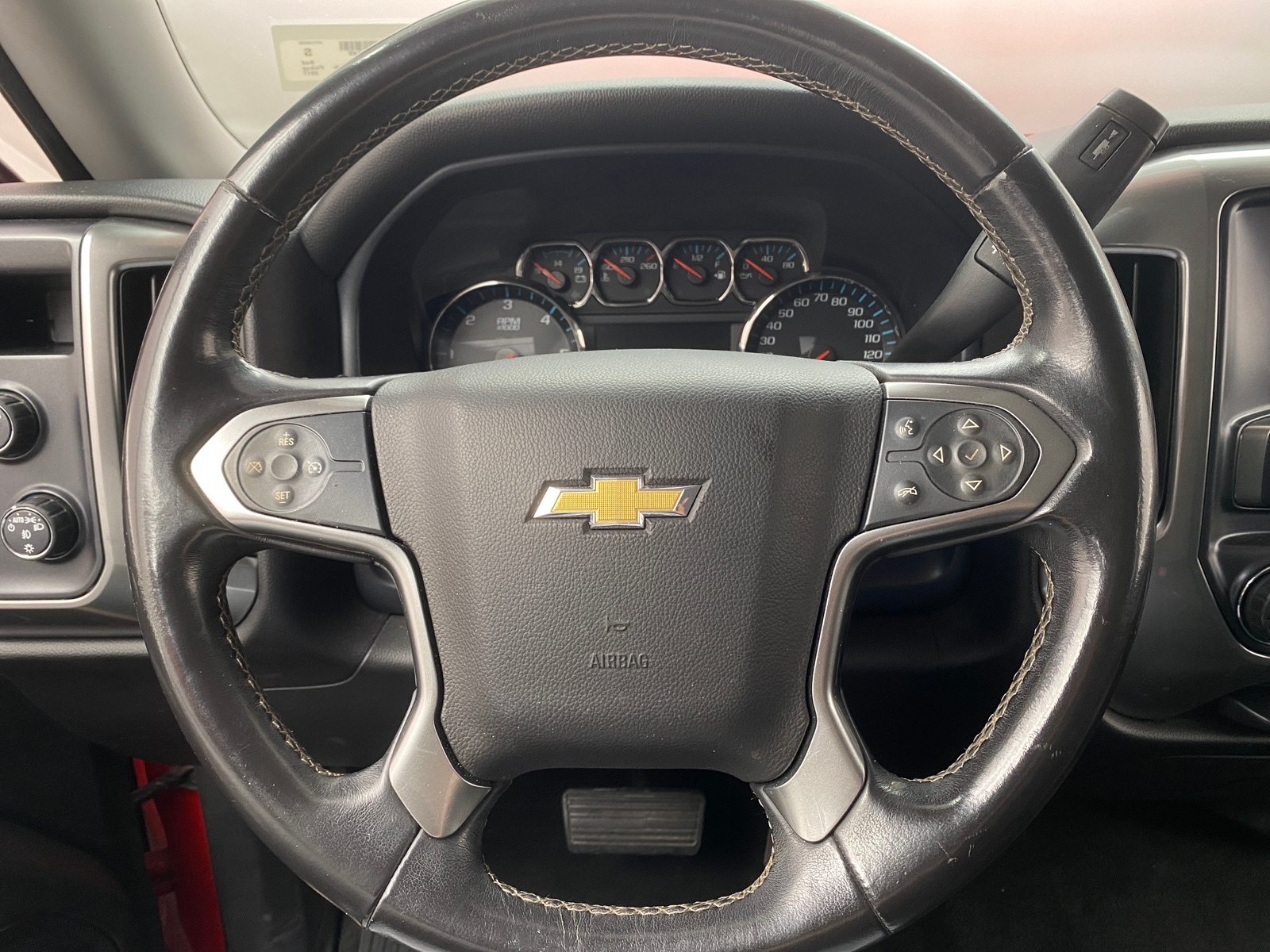 Thumbnail: 2017 Chevrolet Silverado 1500 - 5