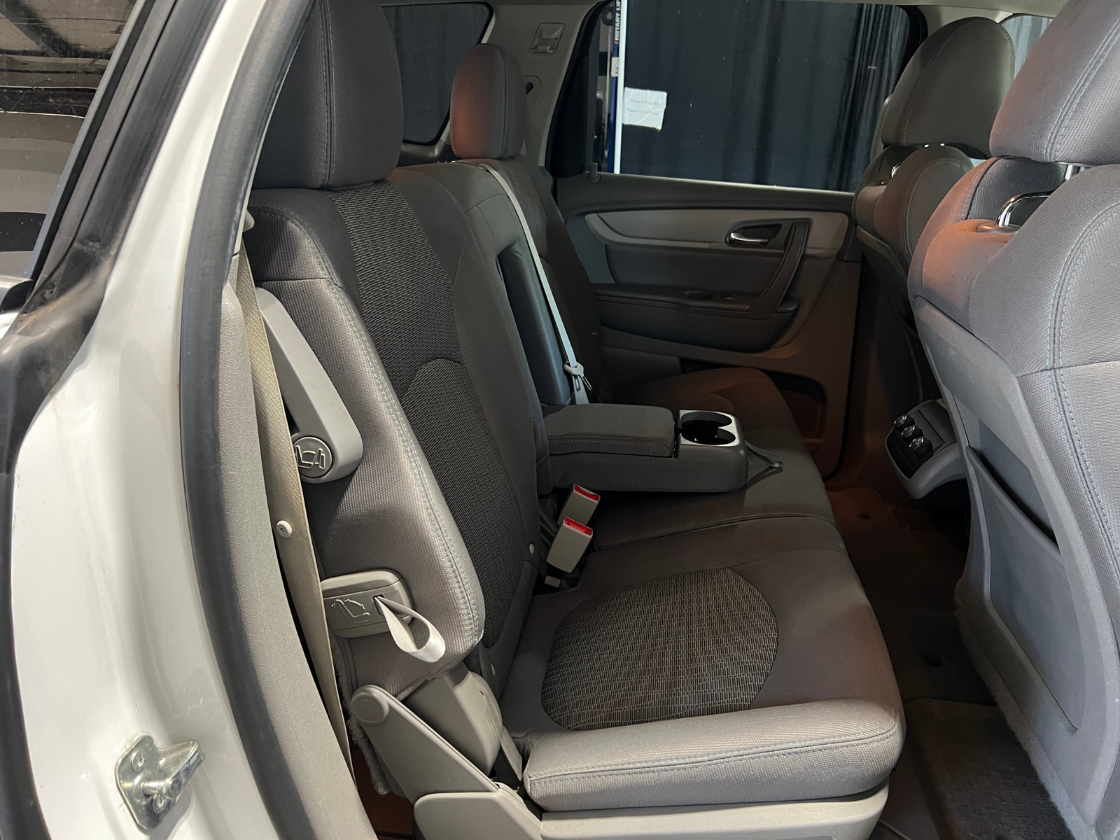 Thumbnail: 2016 Chevrolet Traverse - 6
