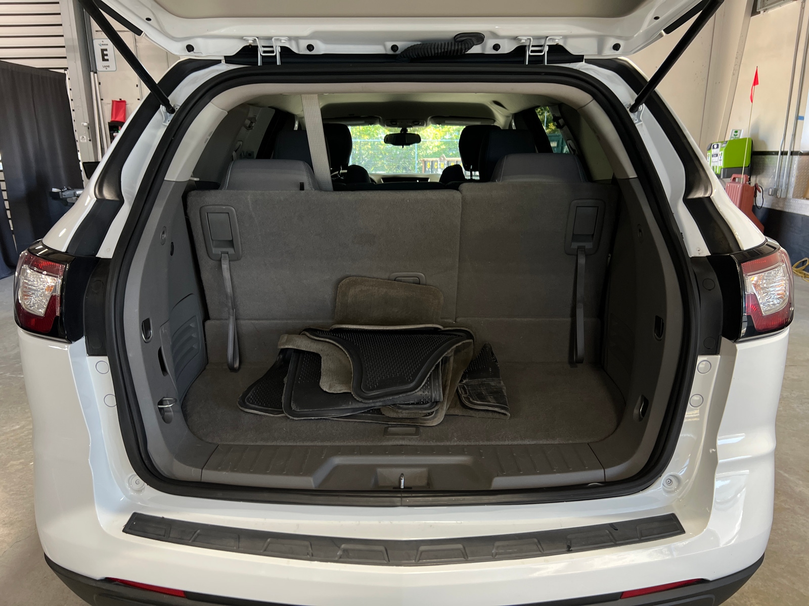 Thumbnail: 2016 Chevrolet Traverse - 7