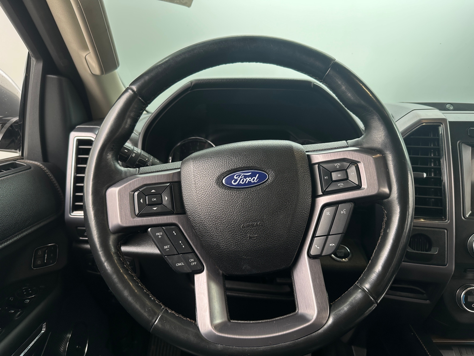 Thumbnail: 2018 Ford Expedition MAX - 4
