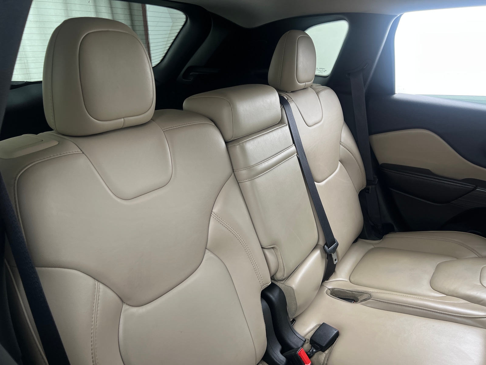 Thumbnail: 2016 Jeep Cherokee - 5