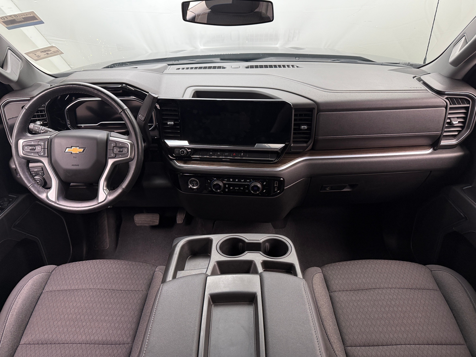 Thumbnail: 2022 Chevrolet Silverado 1500 - 3