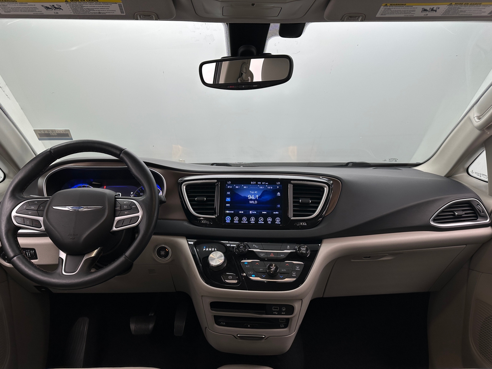Thumbnail: 2017 Chrysler Pacifica - 2