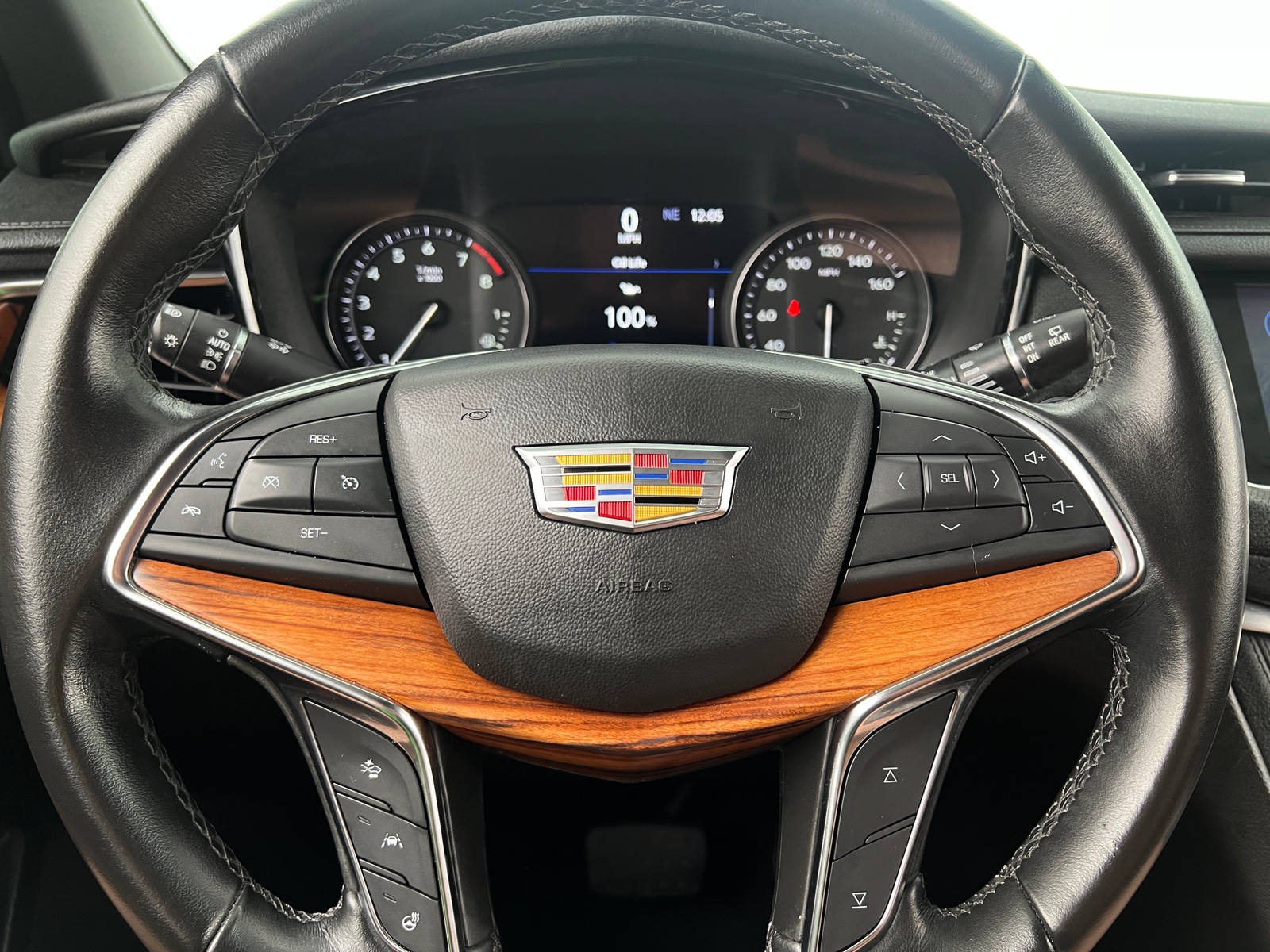 Thumbnail: 2020 Cadillac XT5 - 4