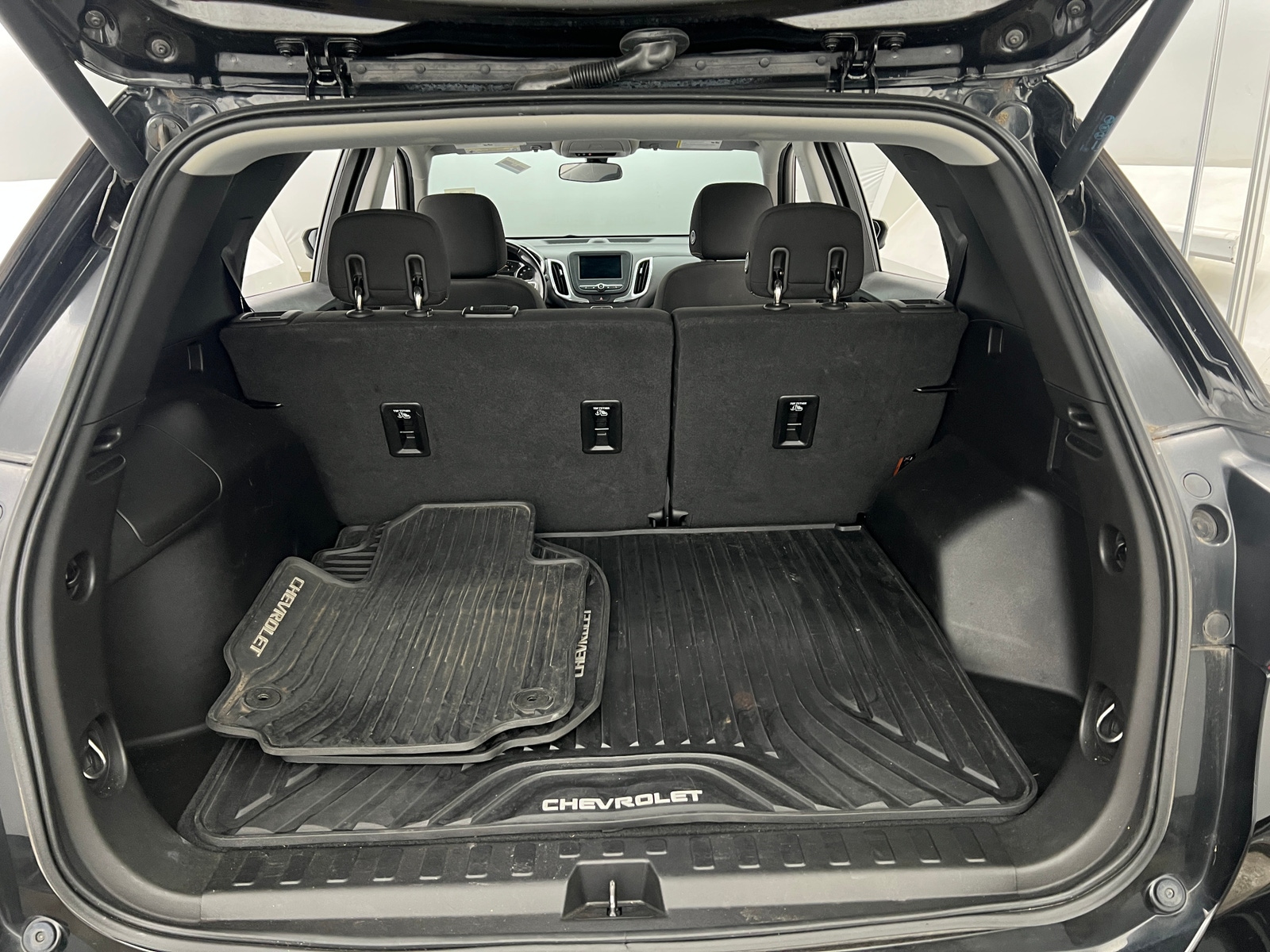 Thumbnail: 2019 Chevrolet Equinox - 7