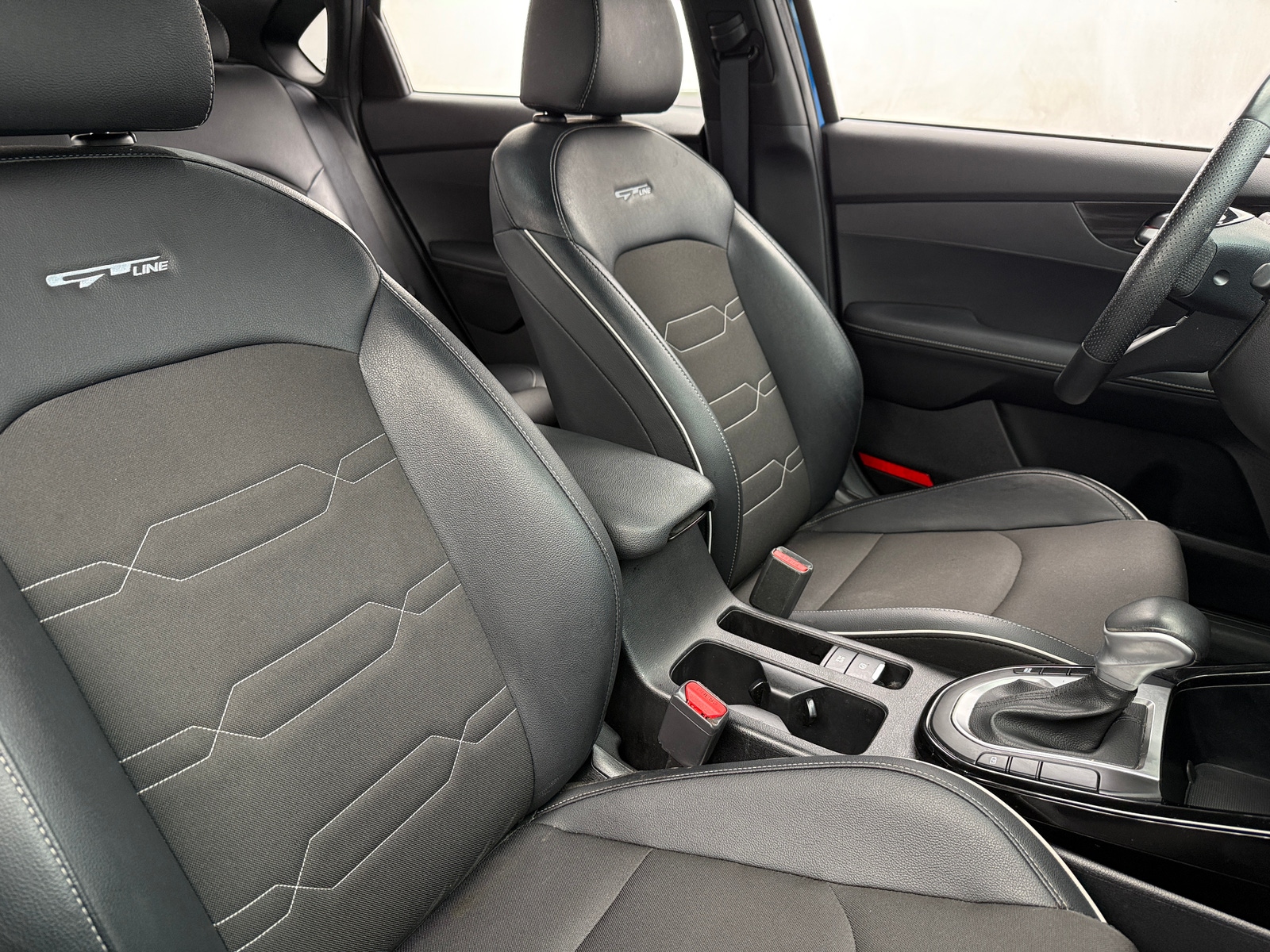 Thumbnail: 2023 Kia Forte - 2