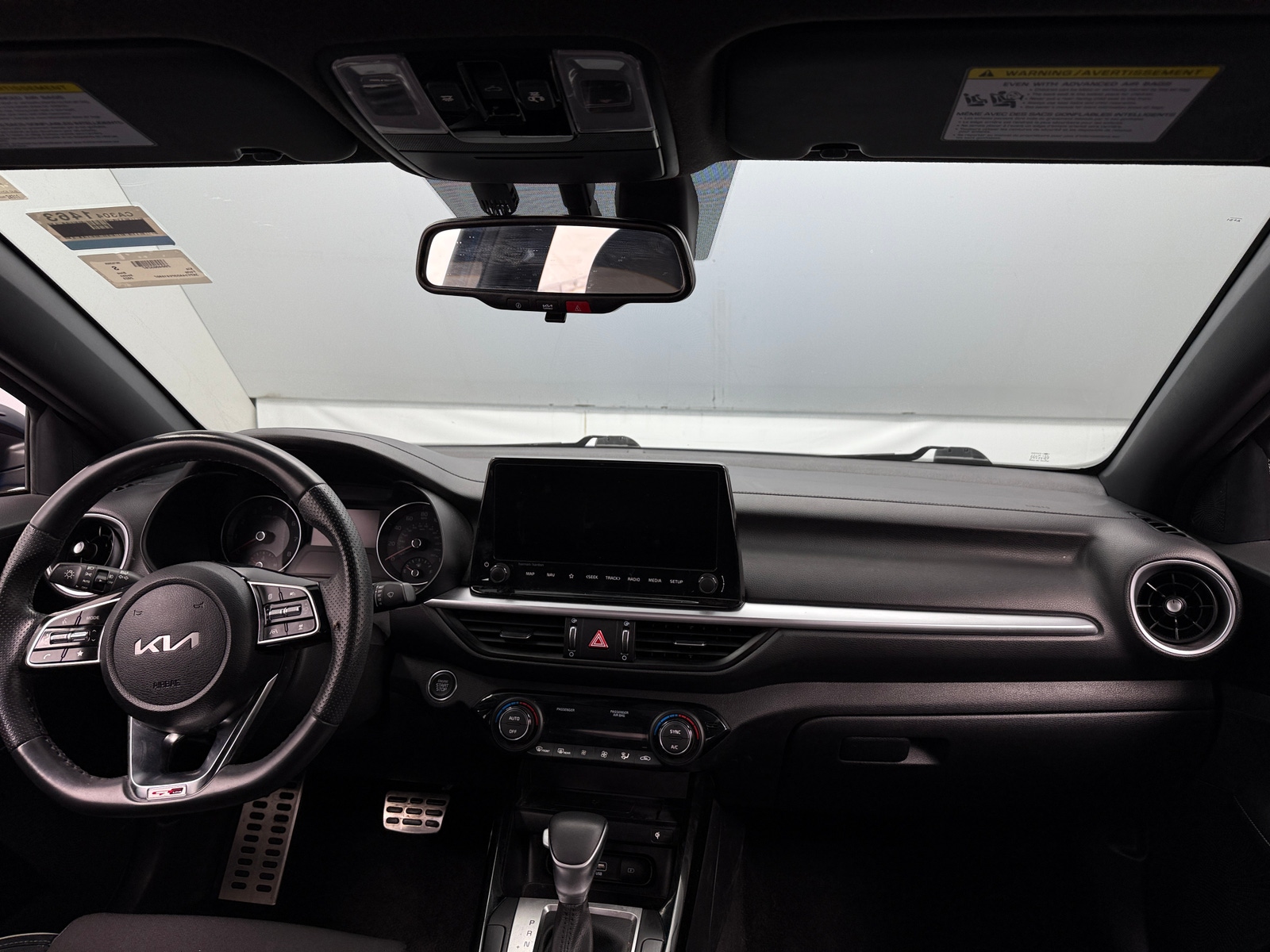 Thumbnail: 2023 Kia Forte - 3